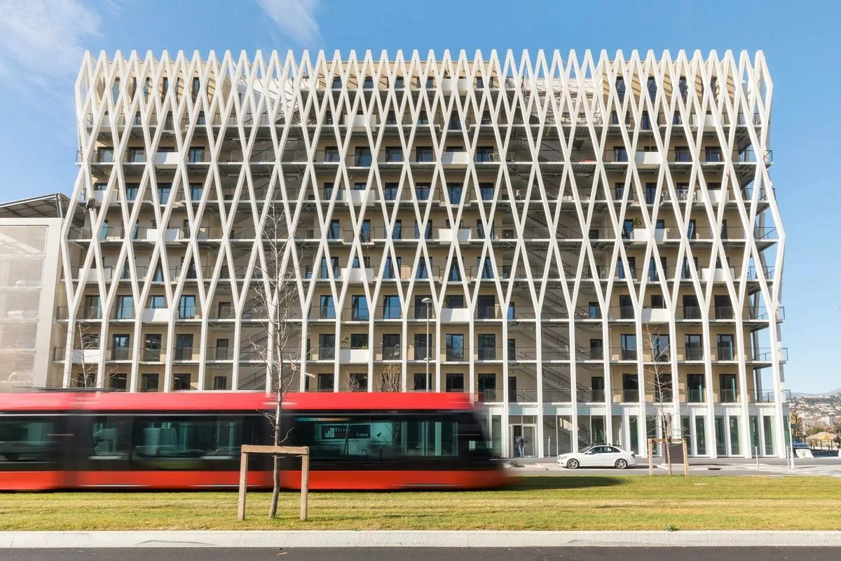 Architecture moderne de Nice